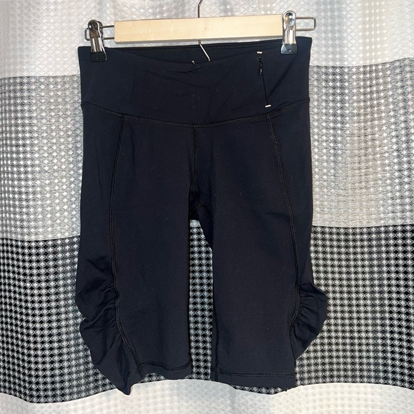 CALIA Women’s Bermuda short leggings - Picture 2 of 4